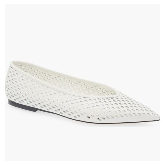 Nordstrom Scarlet Pointed Toe Flat in White Perforated Size 6 - Picture 14 of 14